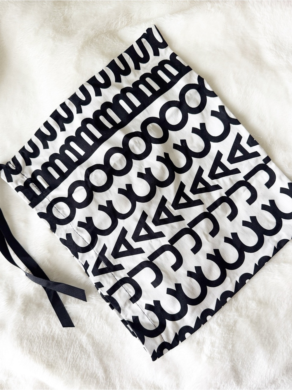 Marc Jacob's black/white small dust bag